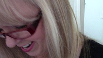 Isabel Evanz Uses Sons Bestfriend POV - Isabel Evanz14k