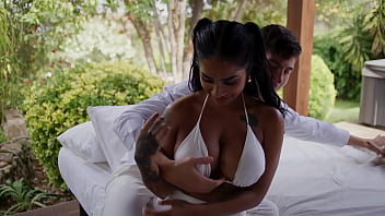 Sexy Action: Yasmina Khan106k