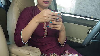 Focus On Saarabhabhi624k: A Solo Outdoor Treat