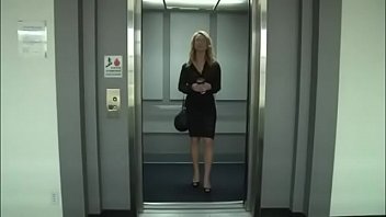 Et666130: Wild Blonde Scene