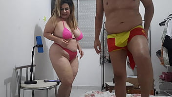 Vivi Guedez22k: Hardcore Black Scene